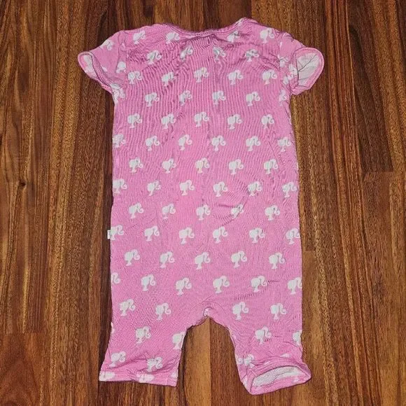 Posh Peanut Pink Barbie Limited Edition Bamboo Short Zipper Romper Baby Size 9-1 - Picture 4 of 4